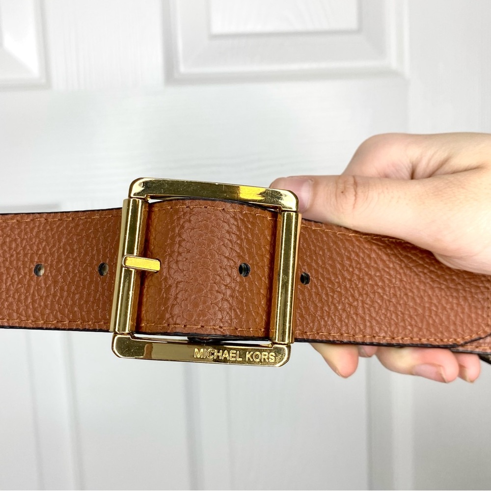 Michael Kors Reversible Logo MK Tan Brown Leather Belt Gold Size Small NWOT - Picture 5 of 15